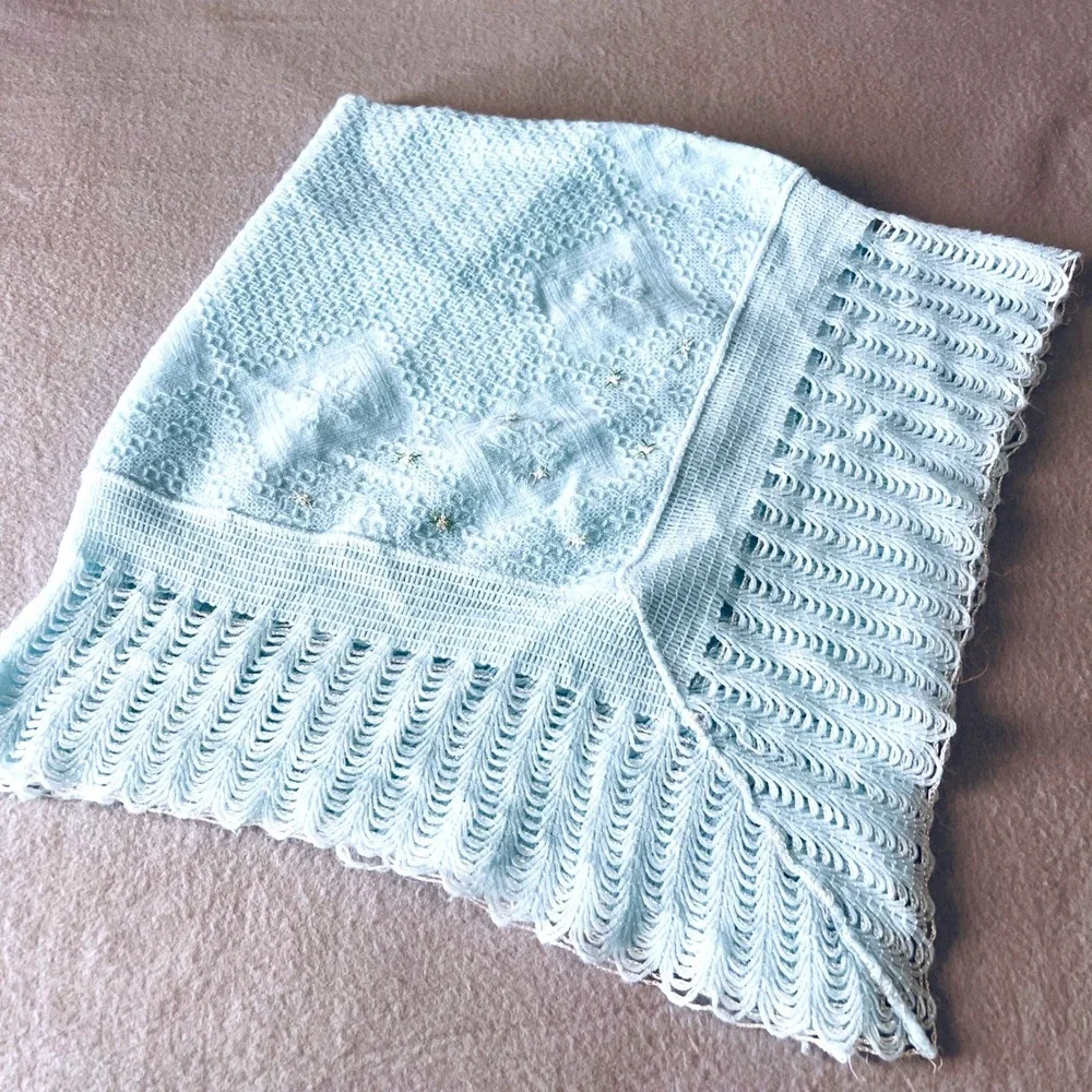 Vintage Cradle Knit Baby Blanket Blue Floral Embroidered Lace Trim Japan